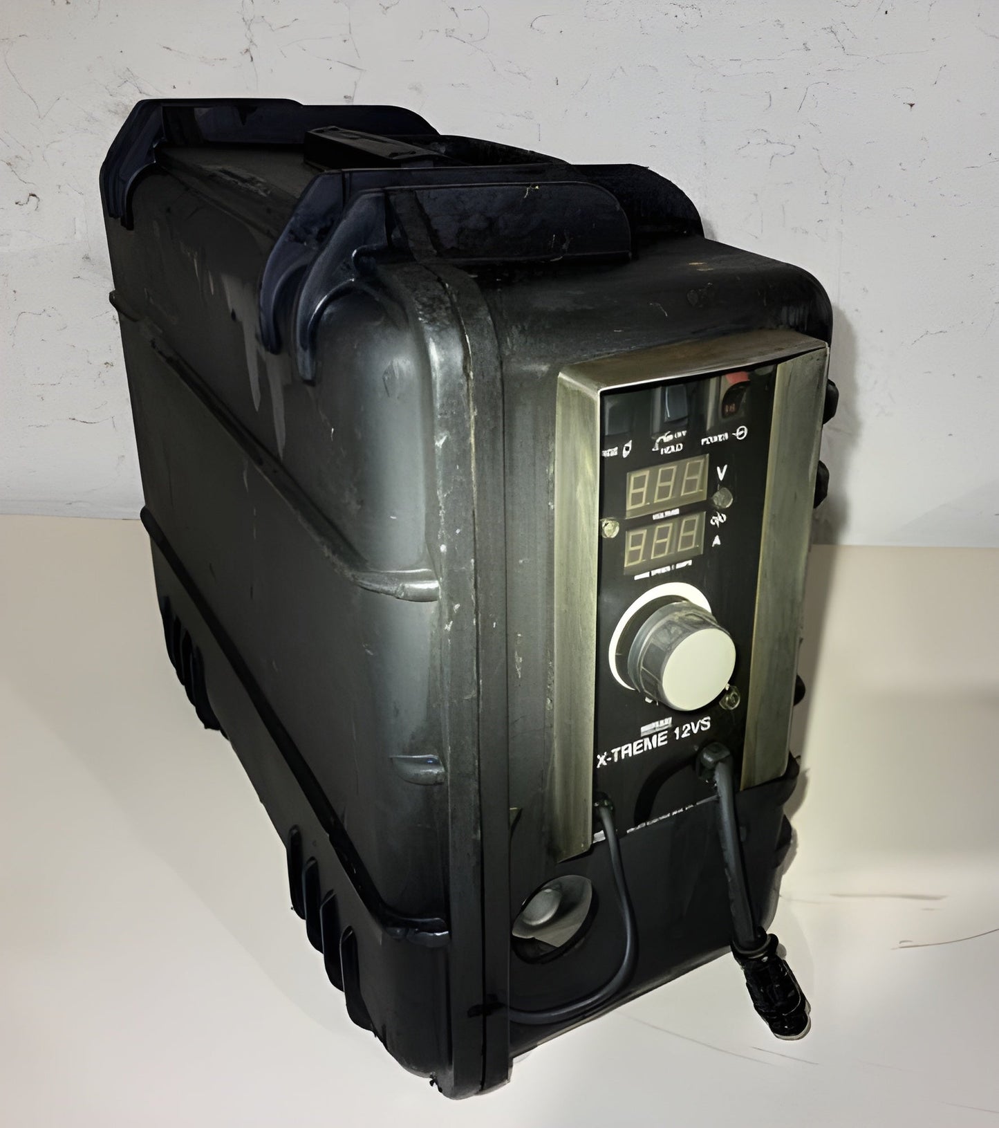Miller Welding 12VS X-Treme Portable Suitcase Mig Wire Feeder -  Reconditioned - Miller 12VS