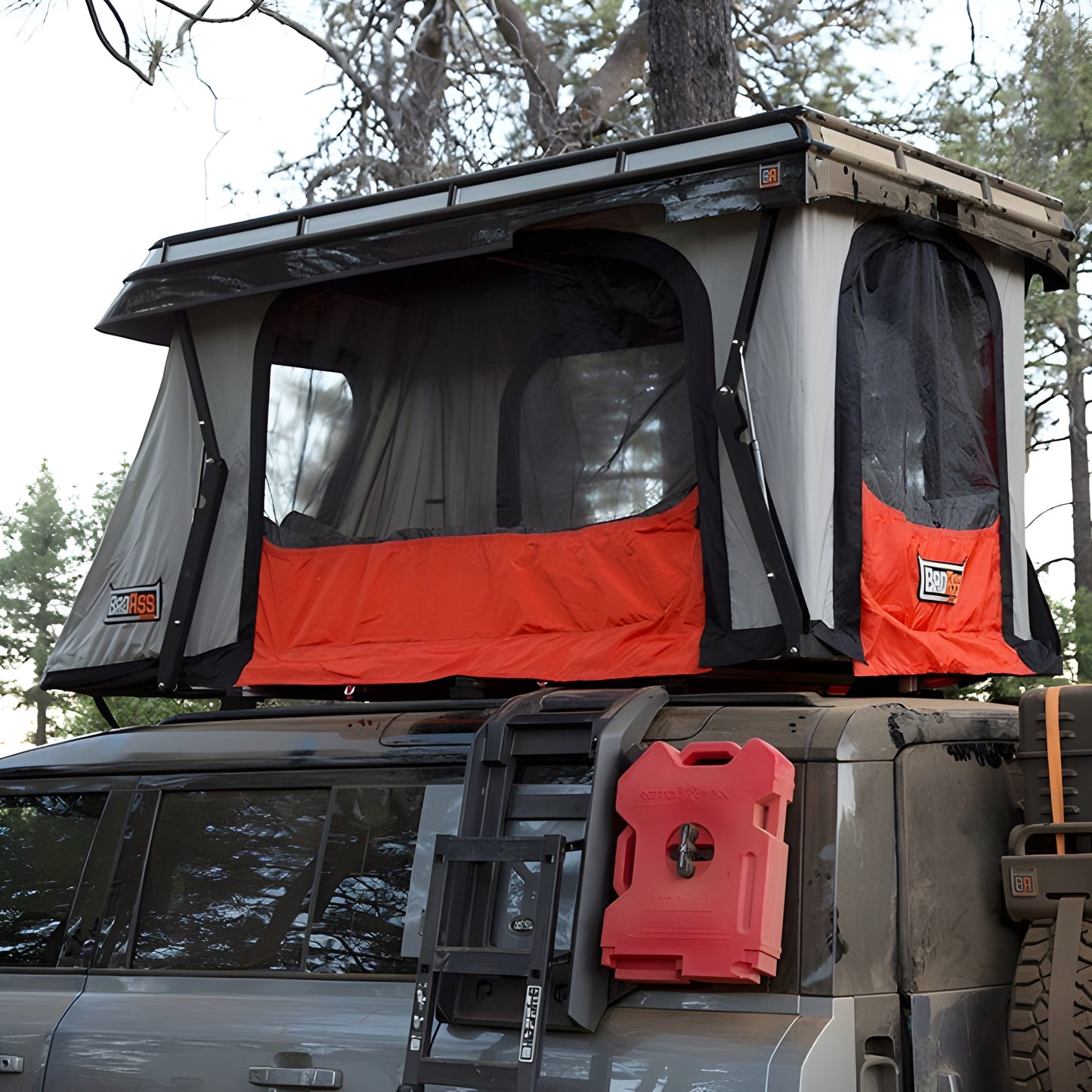 BadAss Tents Land Rover 2020-22 Defender 110 Convoy Rooftop Tent - Preassembled - 1801-0104A