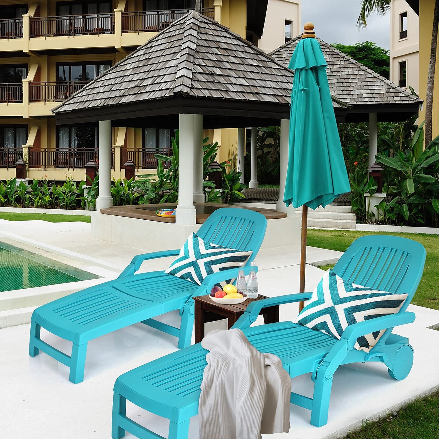 Tangkula Outdoor Chaise Lounge Chair, 5-Position Adjustable Recliner with Storage Box and Flexible Wheels - OP70717BK