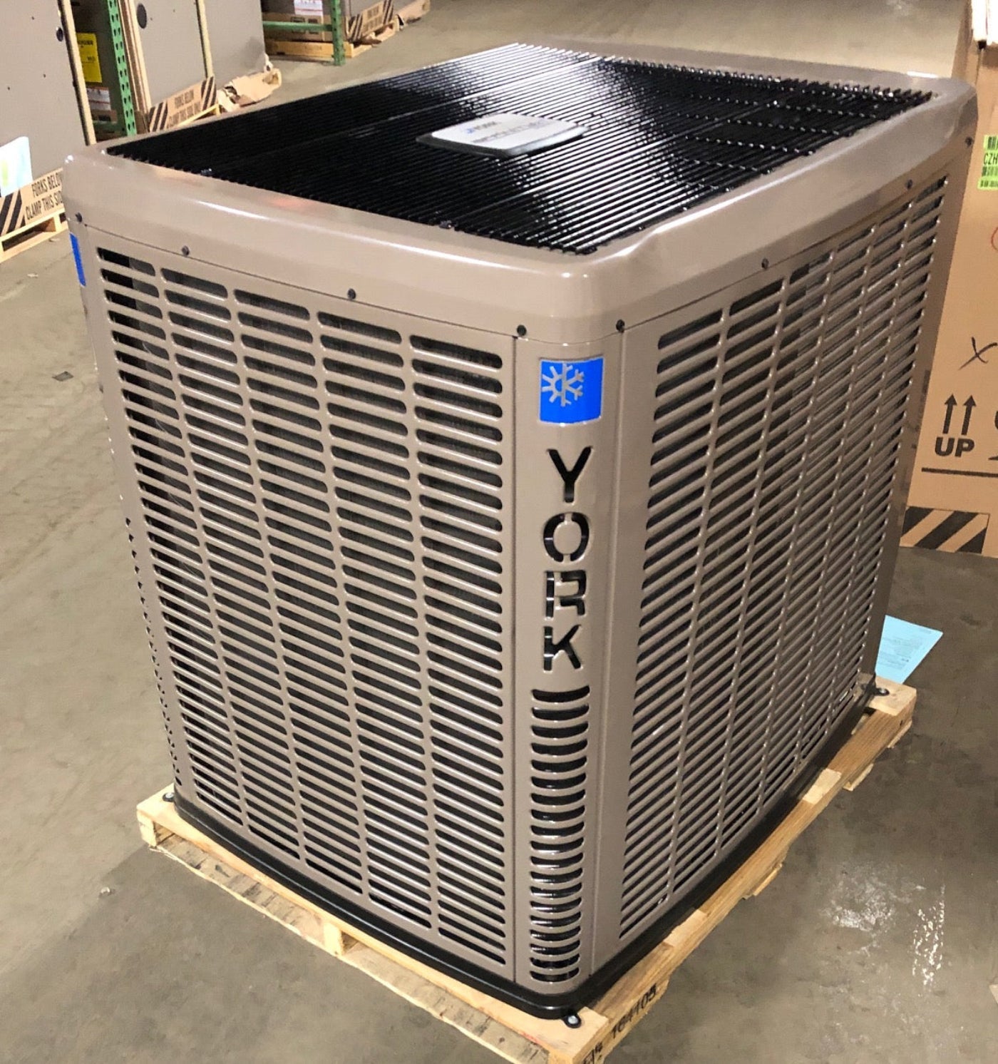York International 2 Ton "Affinity" Series Two-Stage Split-System Air Conditioner/W ECM Fan Motor, 18 SEER 208-230/60/1 - CZH02412CA