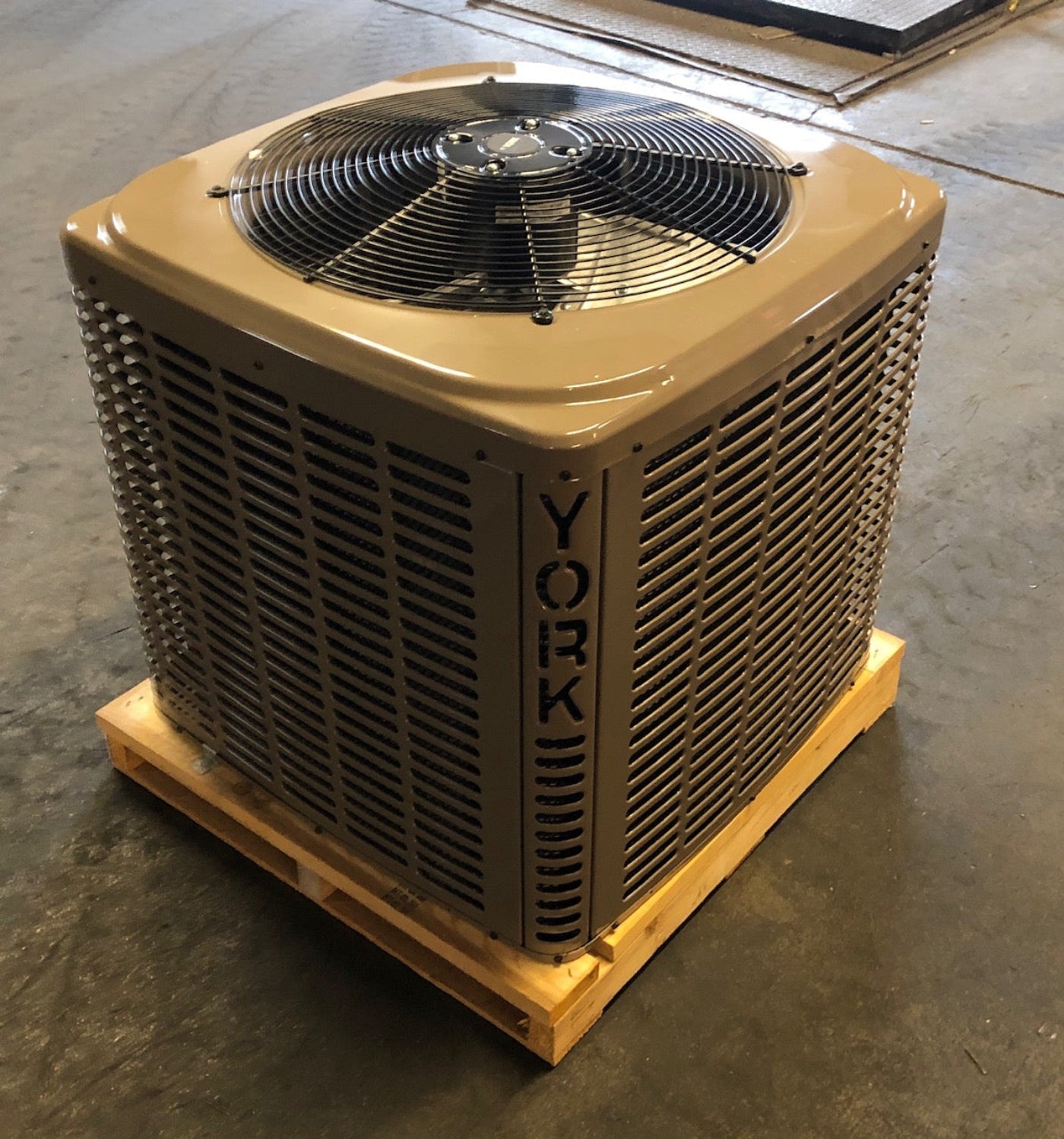 York International 4 Ton "LX" Series Split-System Air Conditioner, 13 SEER 208-230/60/1 R-410A - YCJD48S41S1A