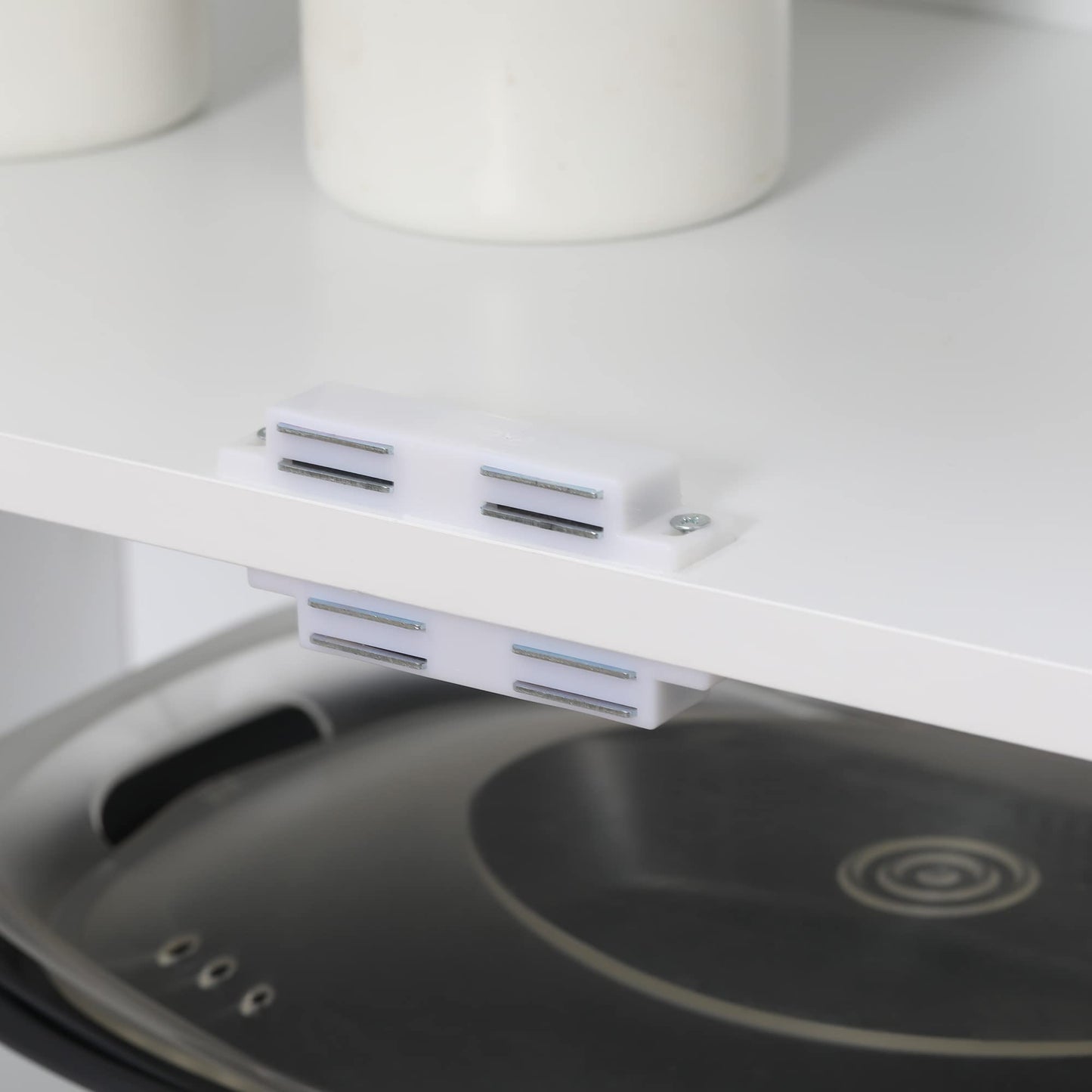 HOMCOM 70" Kitchen Pantry Cabinet, Freestanding Storage Cabinet with 4 Doors and 2 Adjustable Shelves for Dining Room, White - B09YXPKT9T