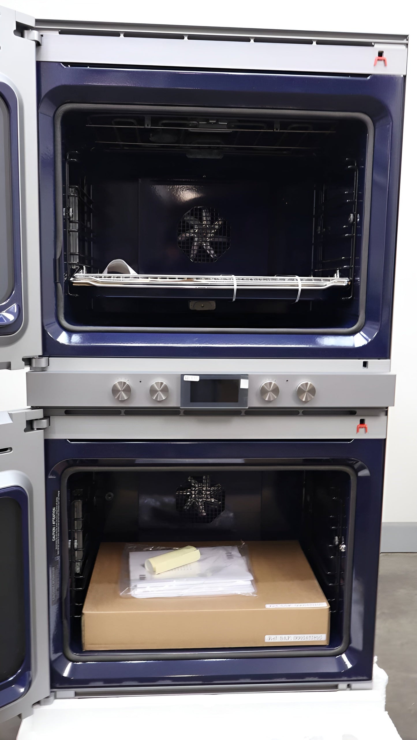 Gaggenau 30" Universal Heating Electric 400 Series Double Wall Oven - BX481612