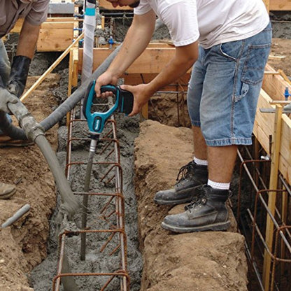 Makita 18V LXT Lithium-Ion Cordless 4 Ft. Concrete Vibrator Kit - XRV01T-HIDDEN