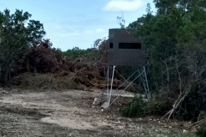 Big Dogg Deer Blinds Aluminum and Insulated Deer Blinds 6' X 6' Elevated with 8' Base and Detachable Ladder Big Dogg - BD6X68BDL