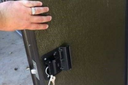 Big Dogg Deer Blinds Aluminum and Insulated Deer Blinds 6' X 6' Elevated with 5' Base and Detachable Ladder for Big Dogg - BD6X65BDL