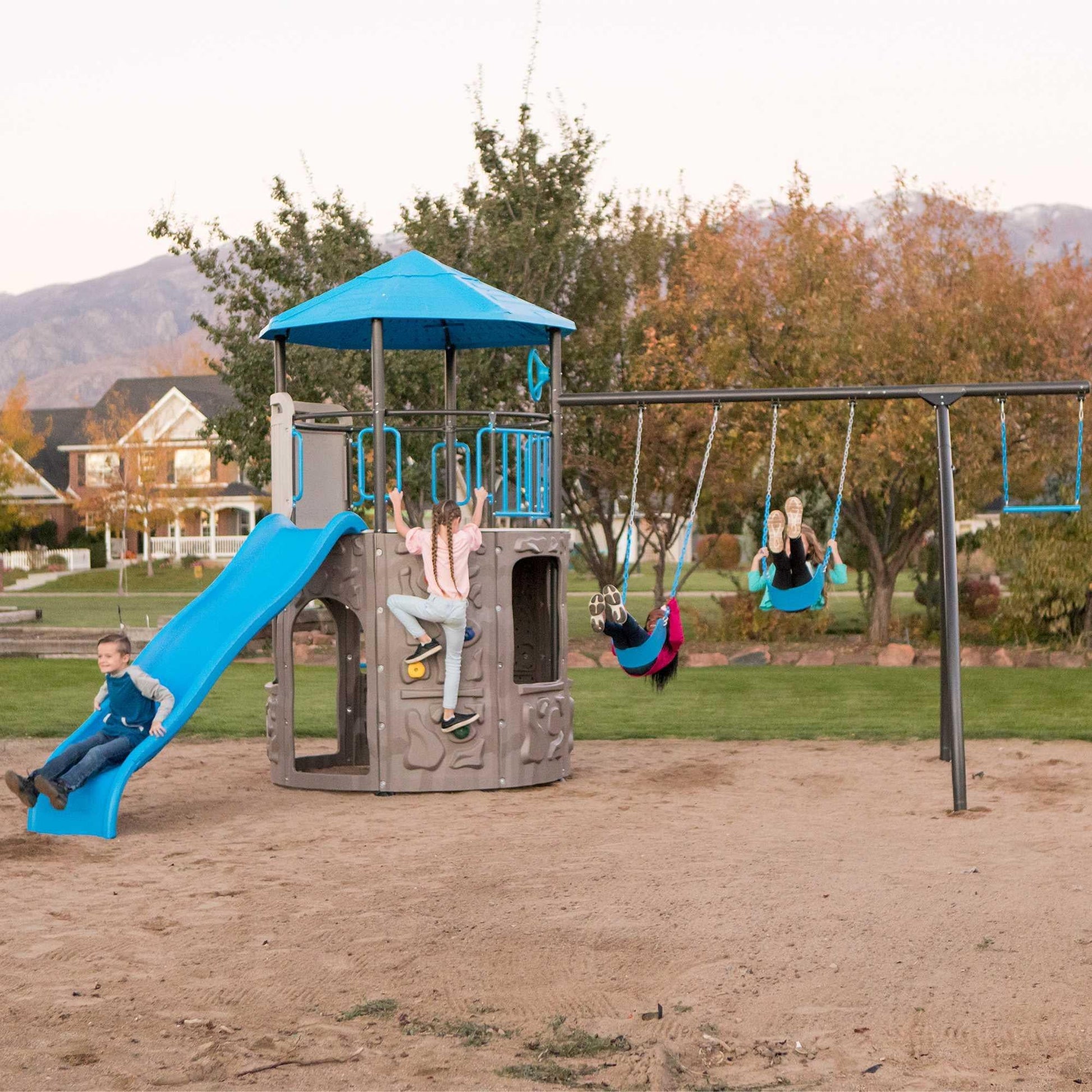 Lifetime Adventure Tower - 90918 - Backyard Provider