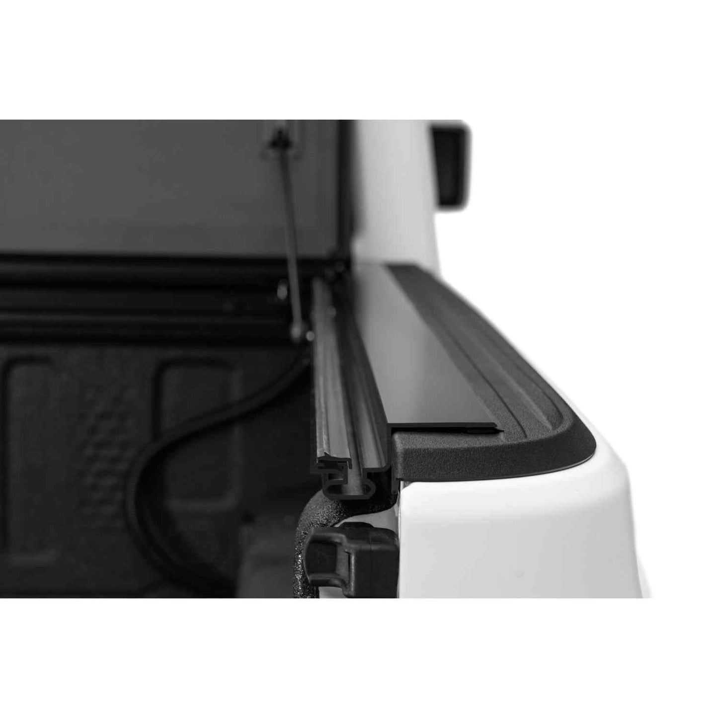 BAKFlip F1 2020-2024 Jeep Gladiator 5ft Bed Tonneau Cover - BAK-772701