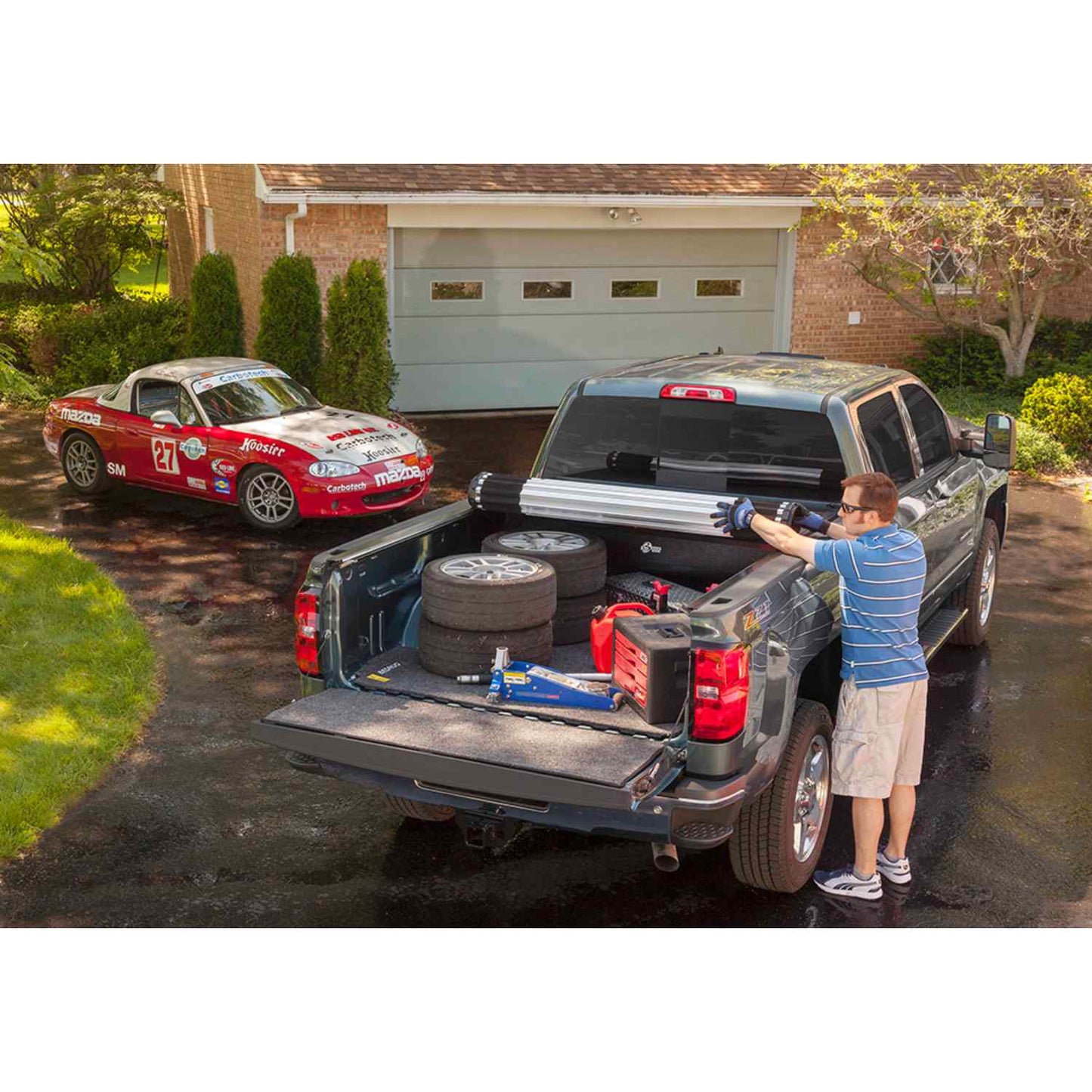 BAK Revolver X4s GMC Silverado/Sierra Tonneau Bed Cover - BAK-80130