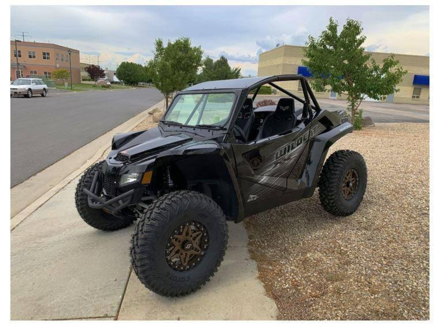 UTVZILLA Textron Wildcat XX Vented Glass Windshield with Wipers (2018-2020) - ZL-WCXX-WS-GLS-BLK-Y