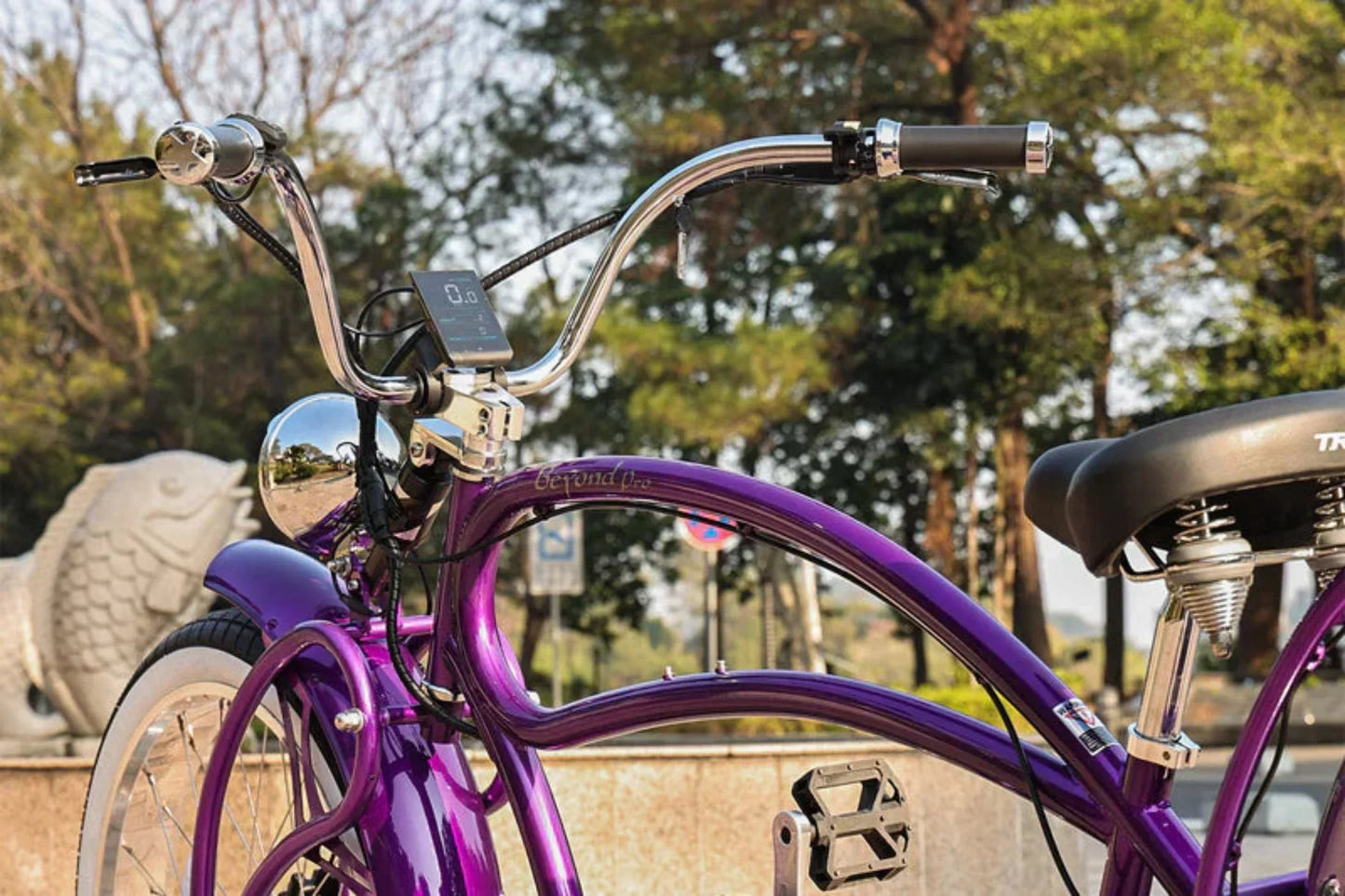 Tracer 1000W 26" Beyond Pro Classic Stretch Electric Bike - MB-EB-BP1000-BLK