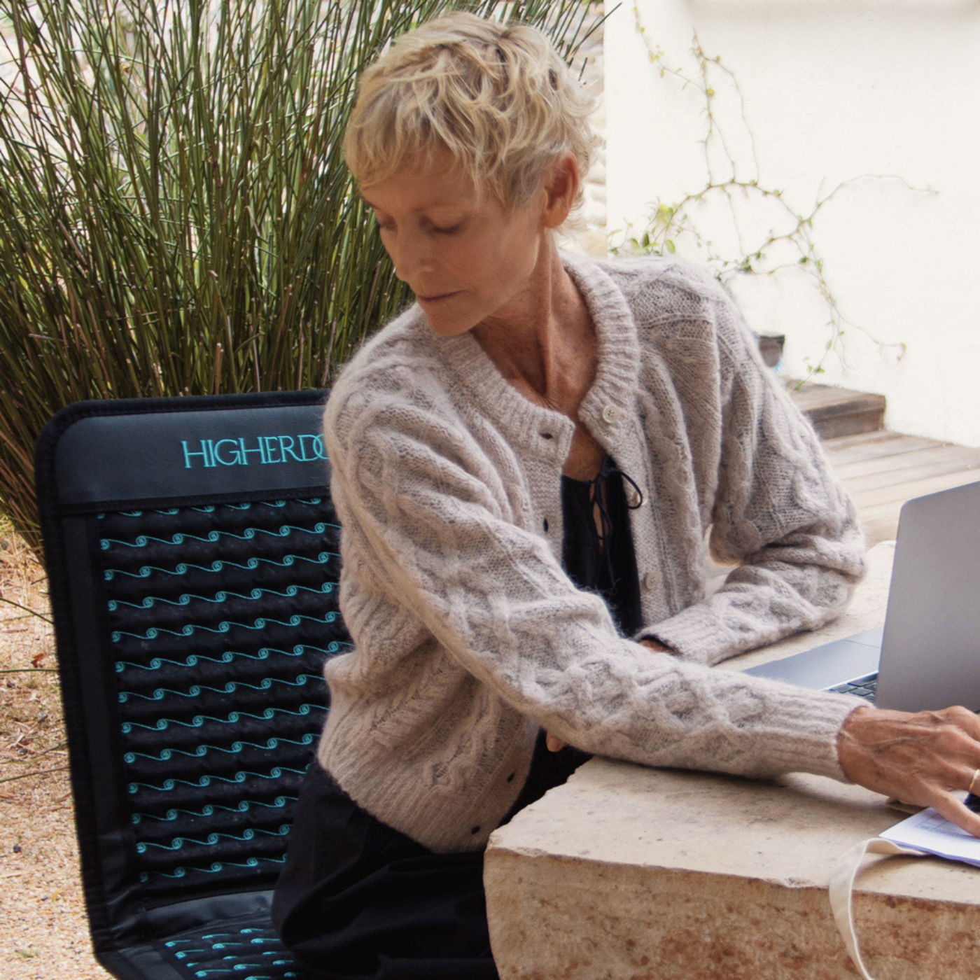 HigherDOSE  PEMF Go Mat Starter Kit - GOMATSTARTERKIT-J