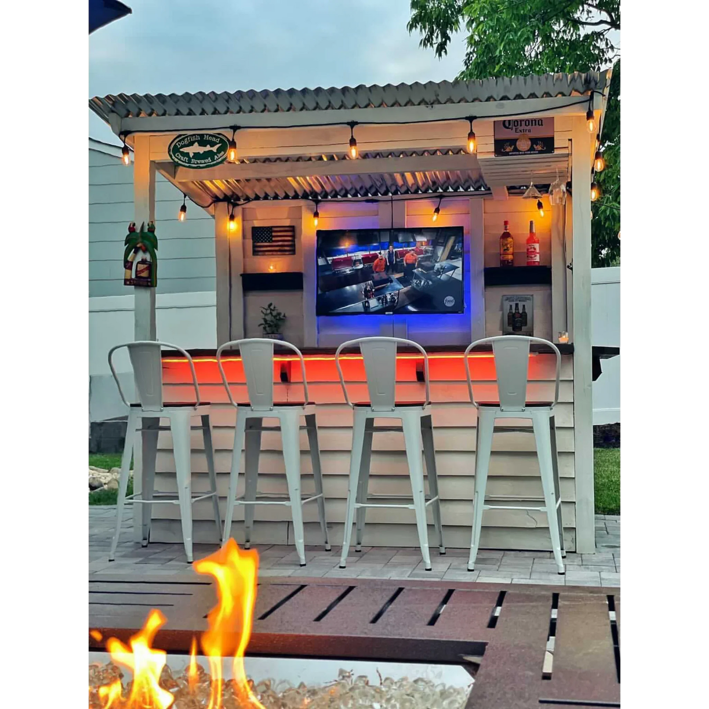 Taverns To Go 8' x 5' Backyard Bar