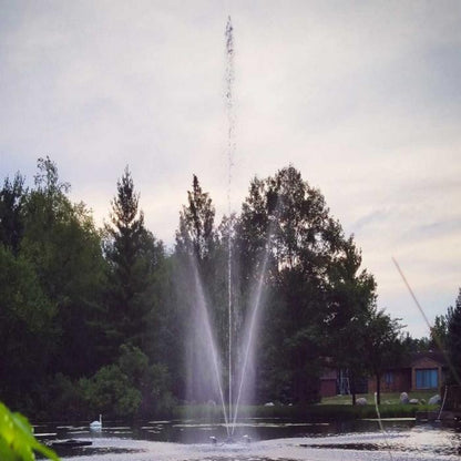 Scott Aerator Clover Pond Fountain 1.5HP 230V - 13002