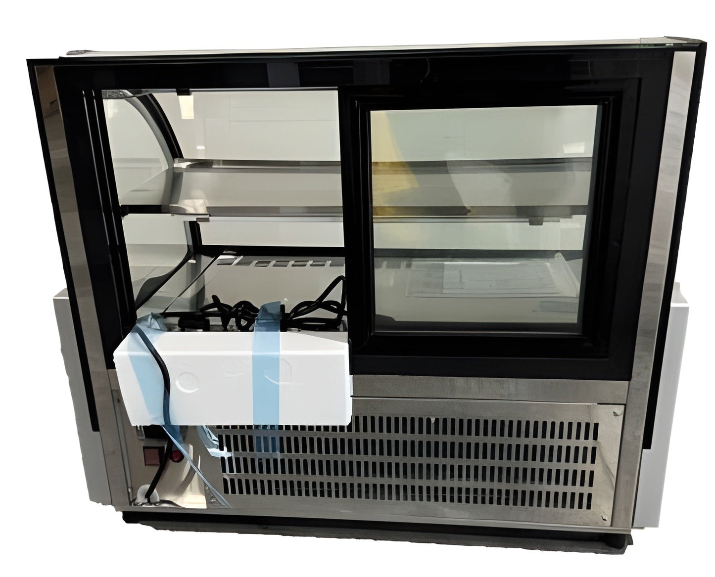 Chef AAA WTCH-90 35"W Curved Glass Countertop Heated Display Case - WTCH-90