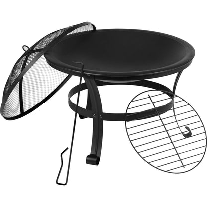 {{ product.title }} - by {{ product.vendor }}