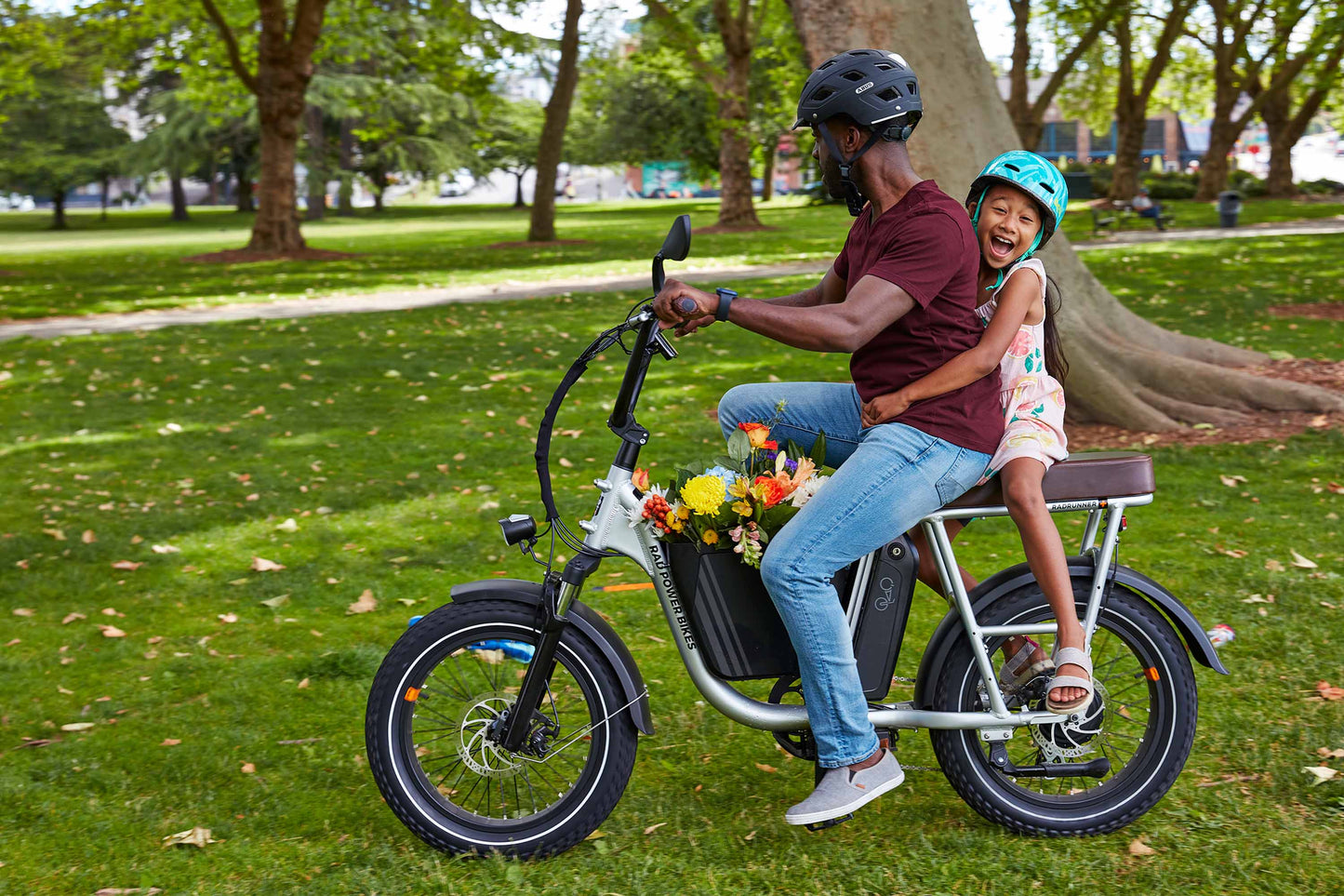 Rad Power Bikes RadRunner Plus, Top Speed 20mph - 106-00007