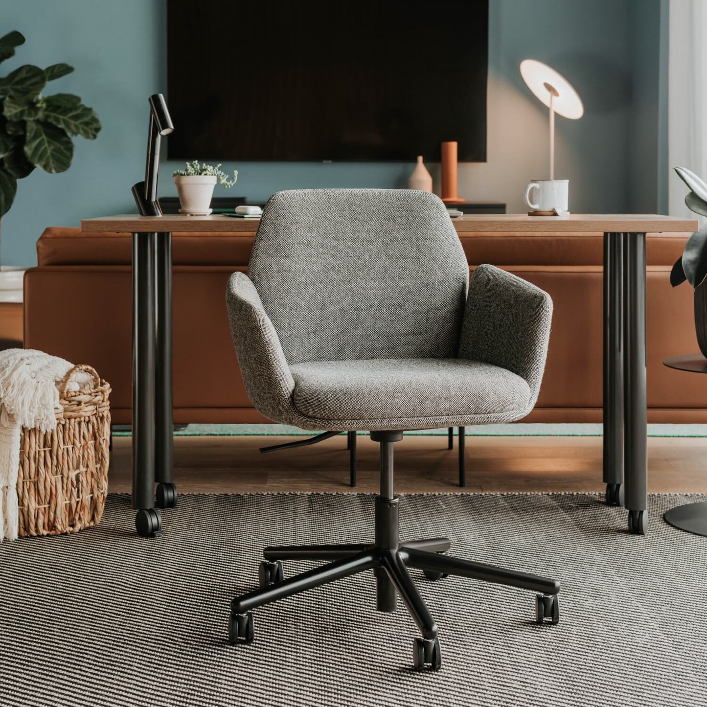 Poppy Guest Chair with 5-Star Base - BP01242