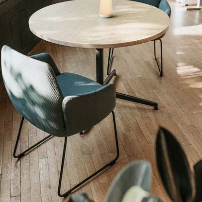 Poppy Guest Chair with Sled Base - BP01252