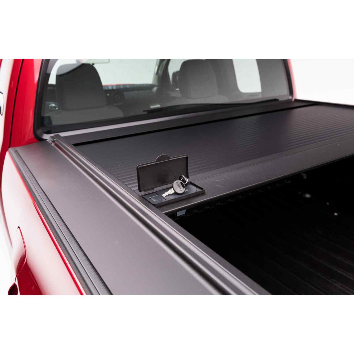 RetraxONE MX Tacoma Manual Retractable Tonneau Cover - RTX-60852