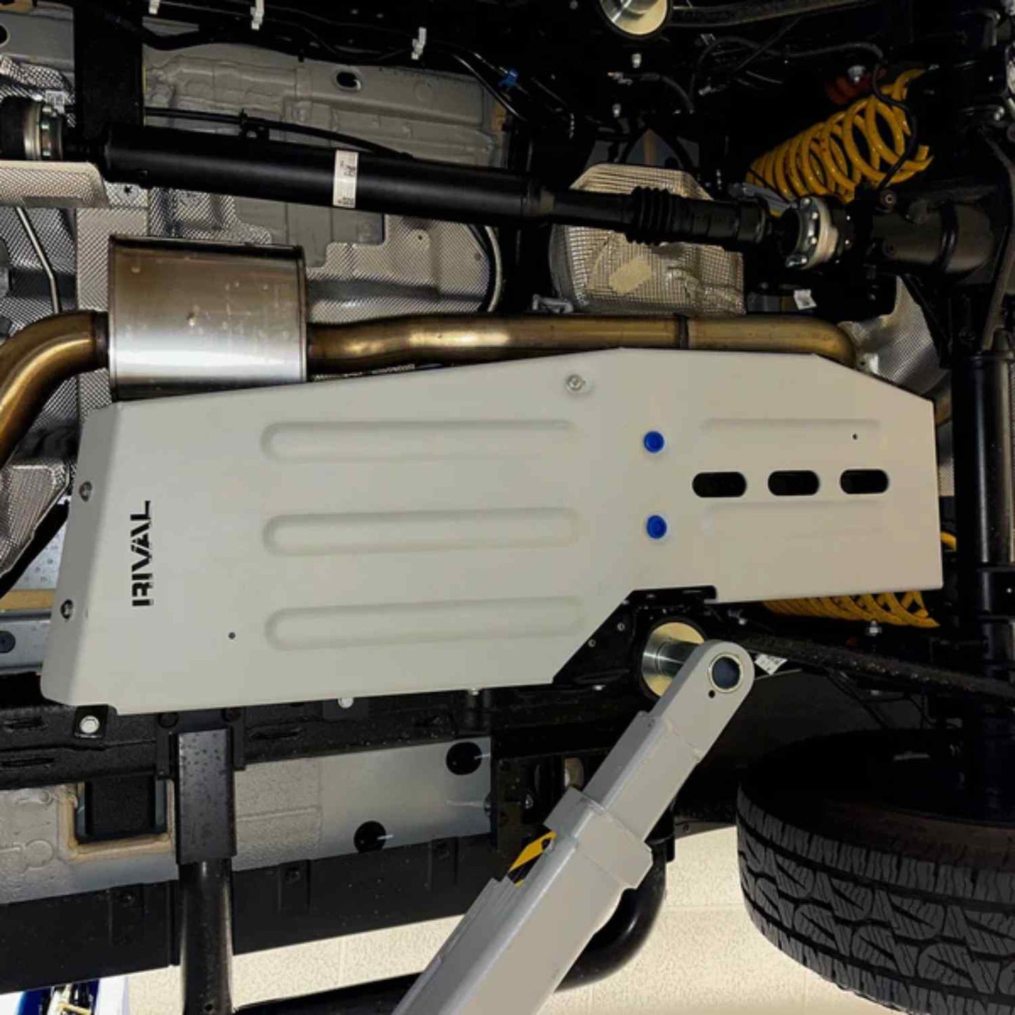 Rival Aluminum Gas Tank Skid Plate For Ineos Grenadier - 2333.4506.1.6