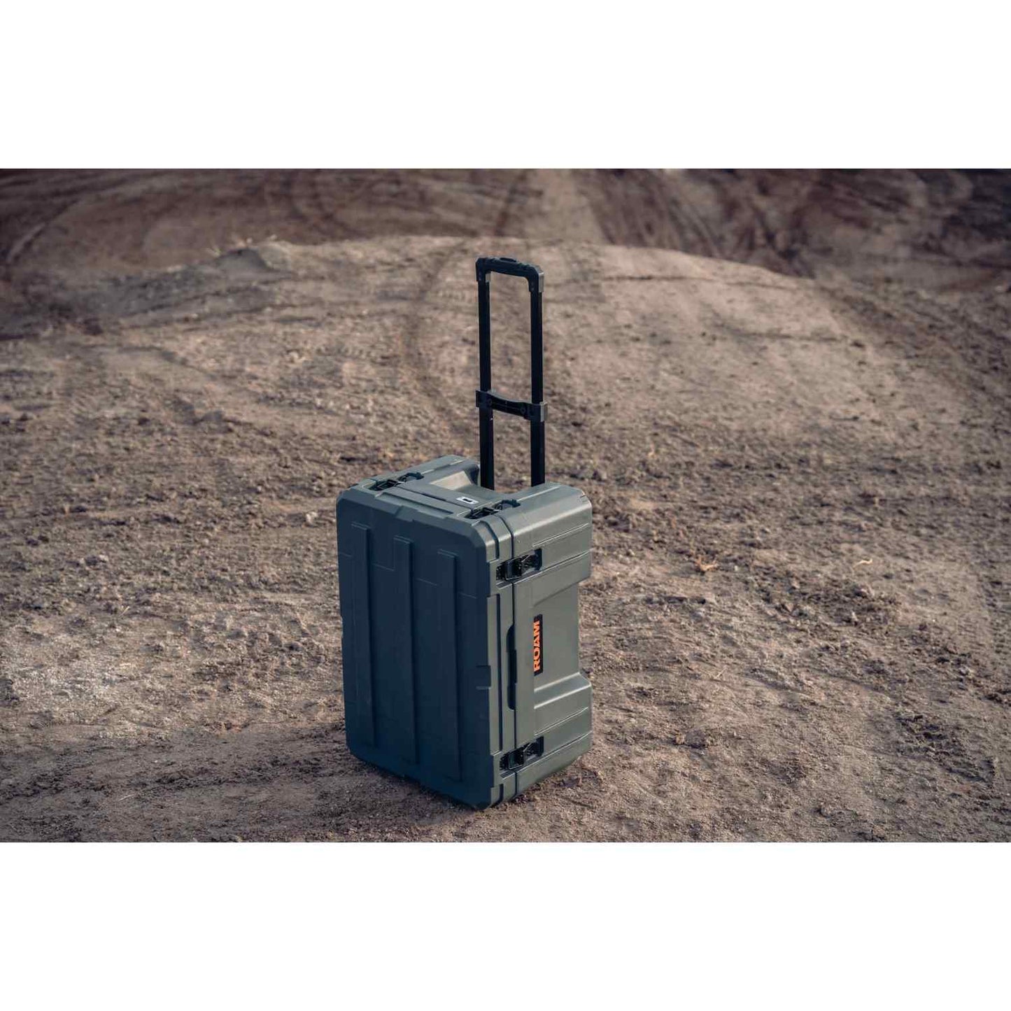 Roam Rolling Rugged Case - ROAM-CASE-150L-BLK-LL