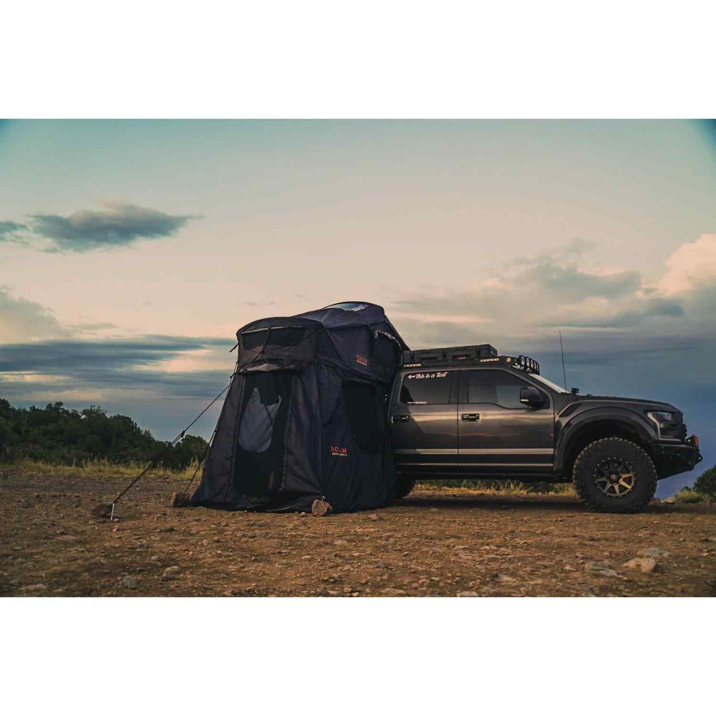 Roam Vagabond XL Rooftop Tent - ROAM-RTT-VBXL-FO-NA