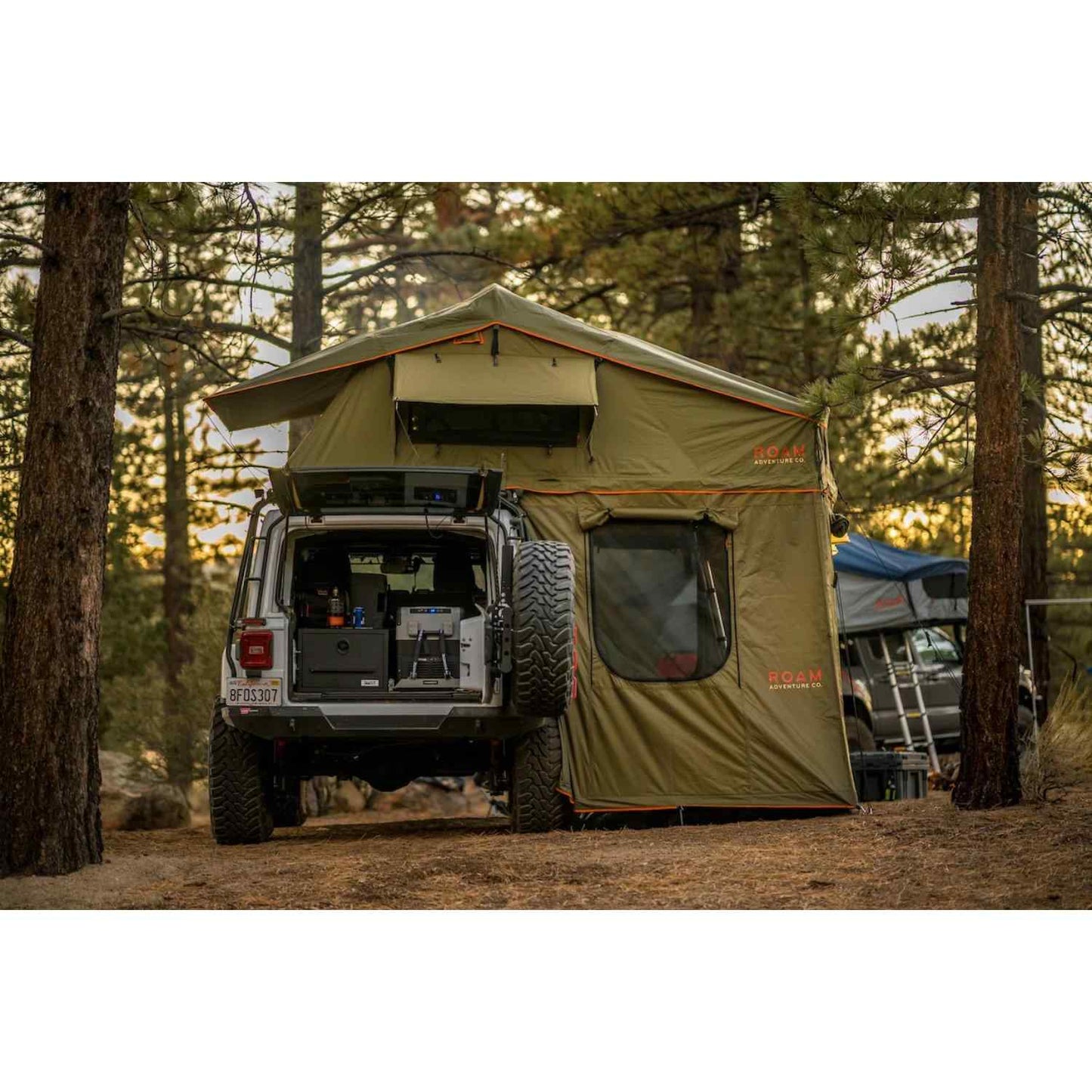 Roam Vagabond XL Rooftop Tent - ROAM-RTT-VBXL-FO-NA