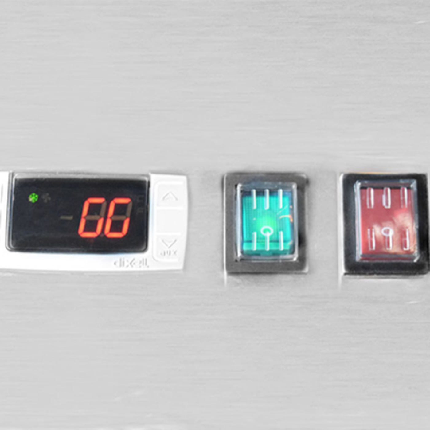 SABA - S-72F, Commercial 3 Solid Door Reach-In Freezer - S-72F