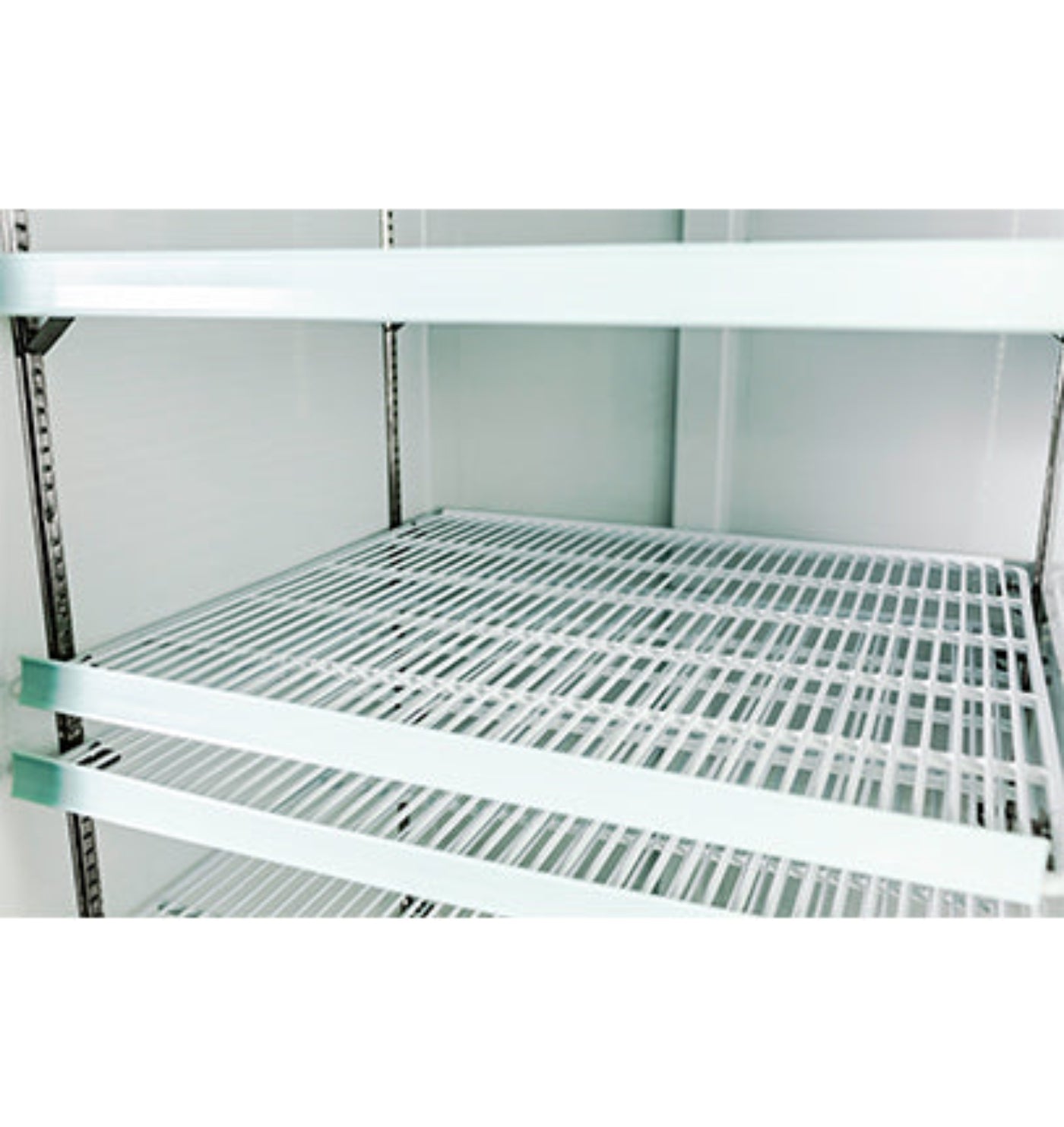 Saba - SM-13R, Commercial 27" 1 Glass Door Merchandiser Refrigerator Cooler - SM-13R