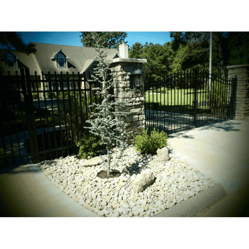 Amazing Gates Concord Style Driveway Swing Gate