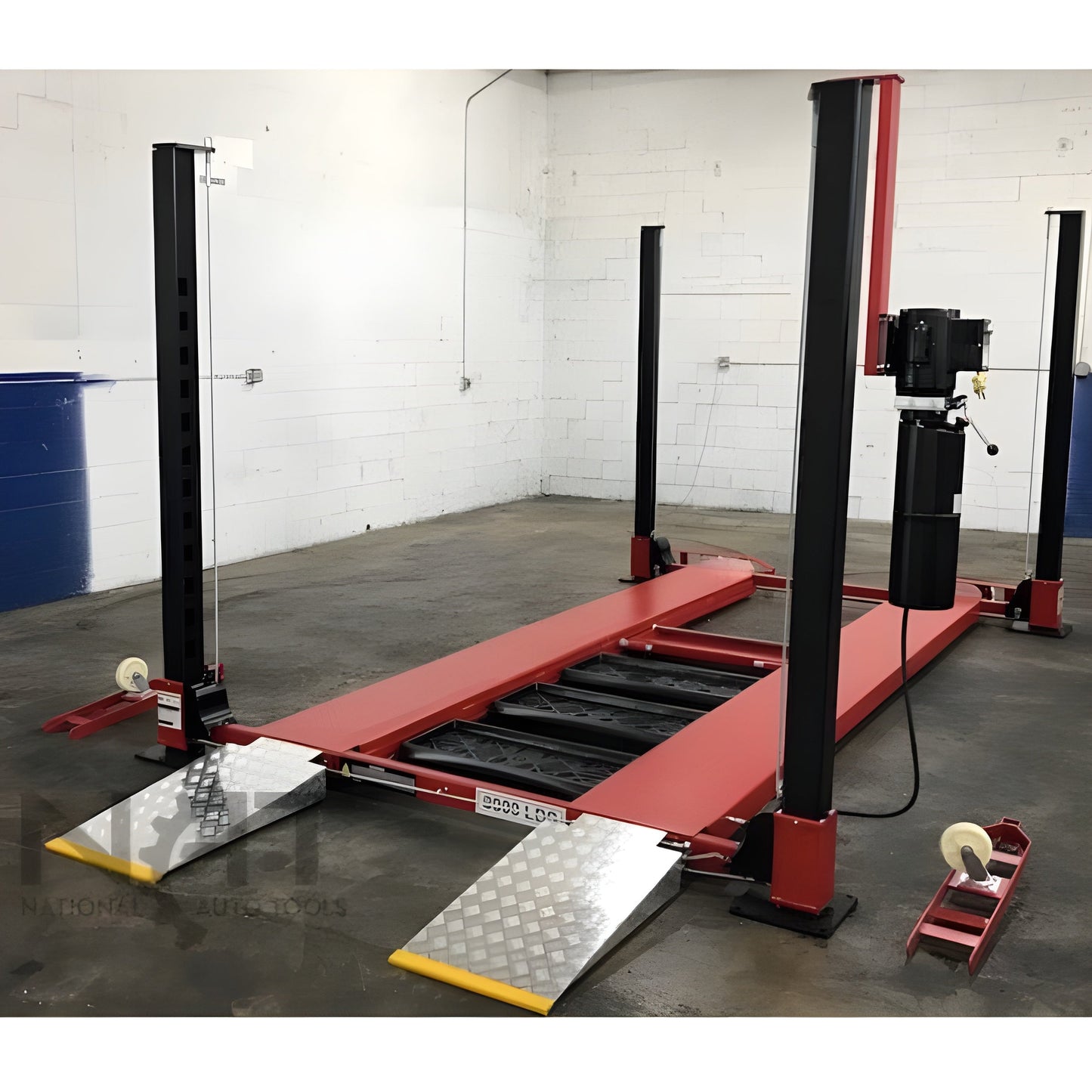 Triumph NOS9000 9,000 lb Four-Post Service and Storage Lift - NOS9000