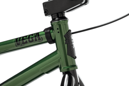 DK Bikes Vega 22" BMX Bike - CB2412