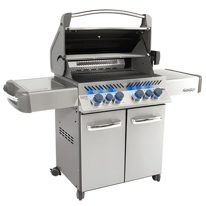 Saber Grills 500 Series 3-Burner Cart Grill (LP) - R50CC0617