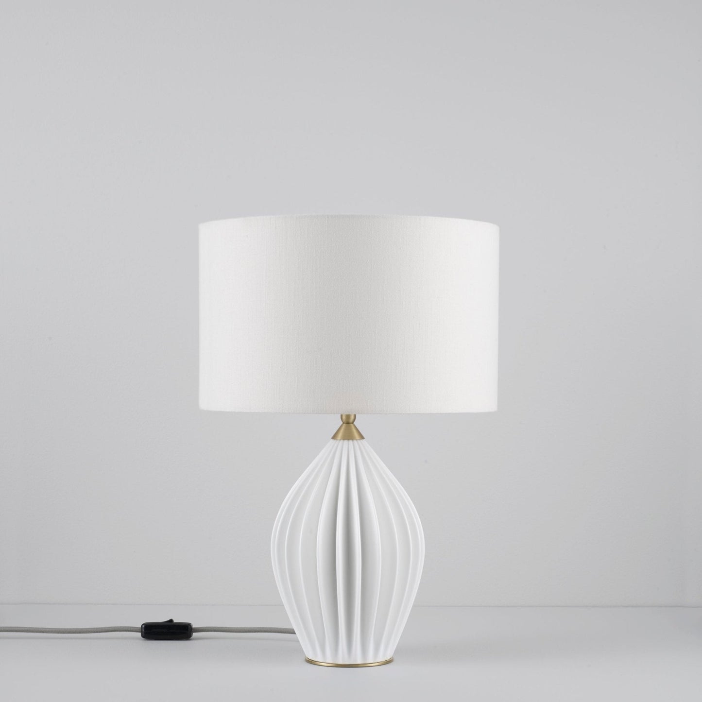 Original BTC Fin Queen Table Light