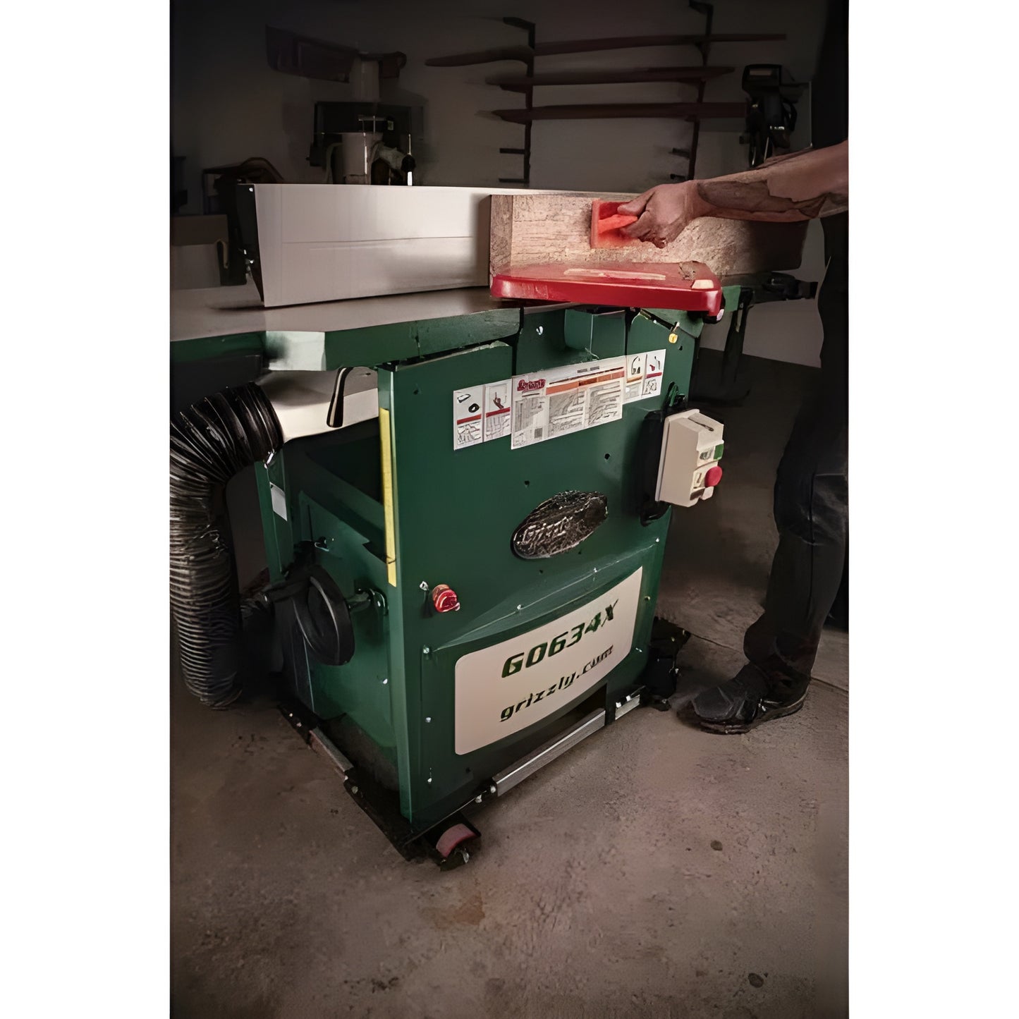 Grizzly Industrial 12" 5 HP Planer/Jointer with V-Helical Cutterhead - G0634X