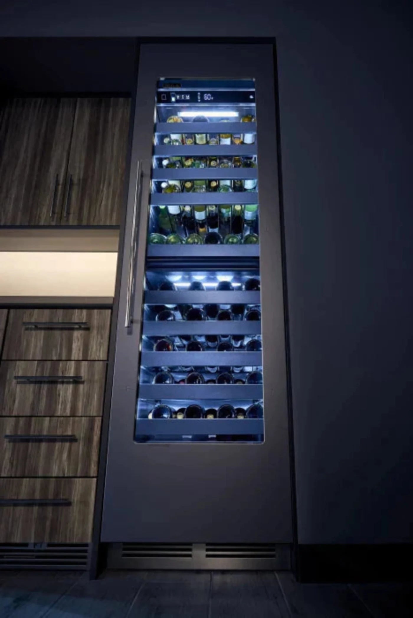 Perlick 24" Wine Reserve with 86 Bottle Capacity, Glass Overlay Door - CR24D-1-4R