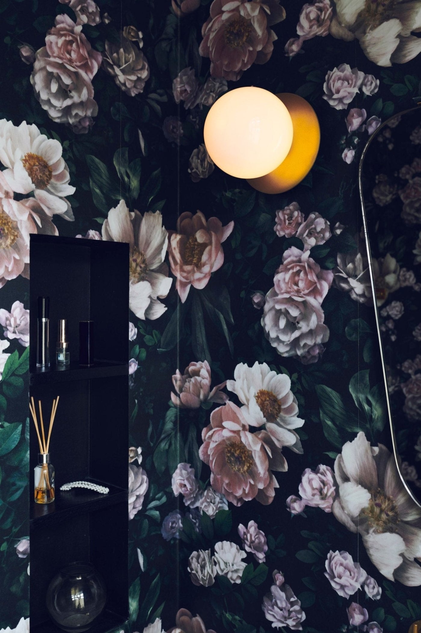 Nuura Liila 1 Wall Sconce - Medium - 3046010