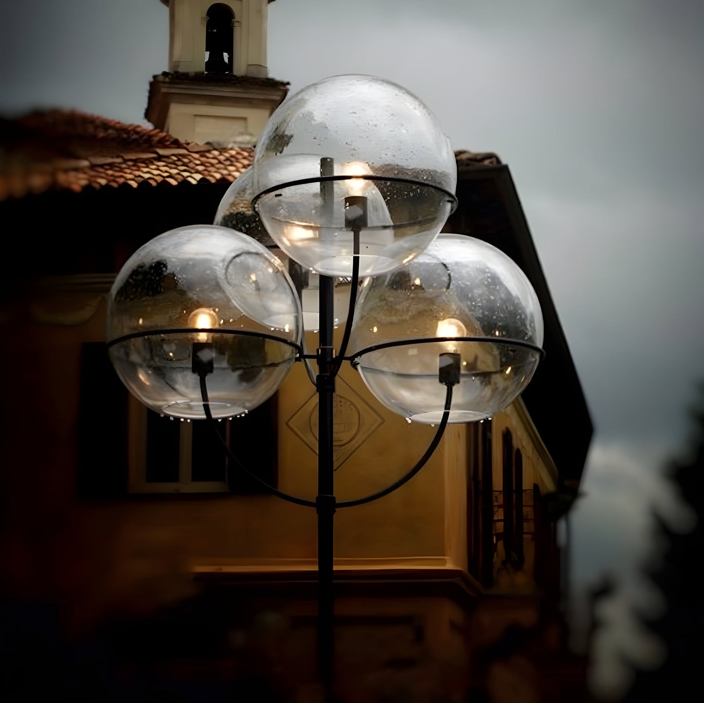 Oluce Lyndon Outdoor Floor Lamp - OL-LYNDON-350M-BL