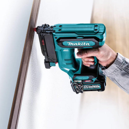 Makita 40V Max XGT️ 23-Gauge Pin Nailer Kit Brushless Cordless - GTP01D1