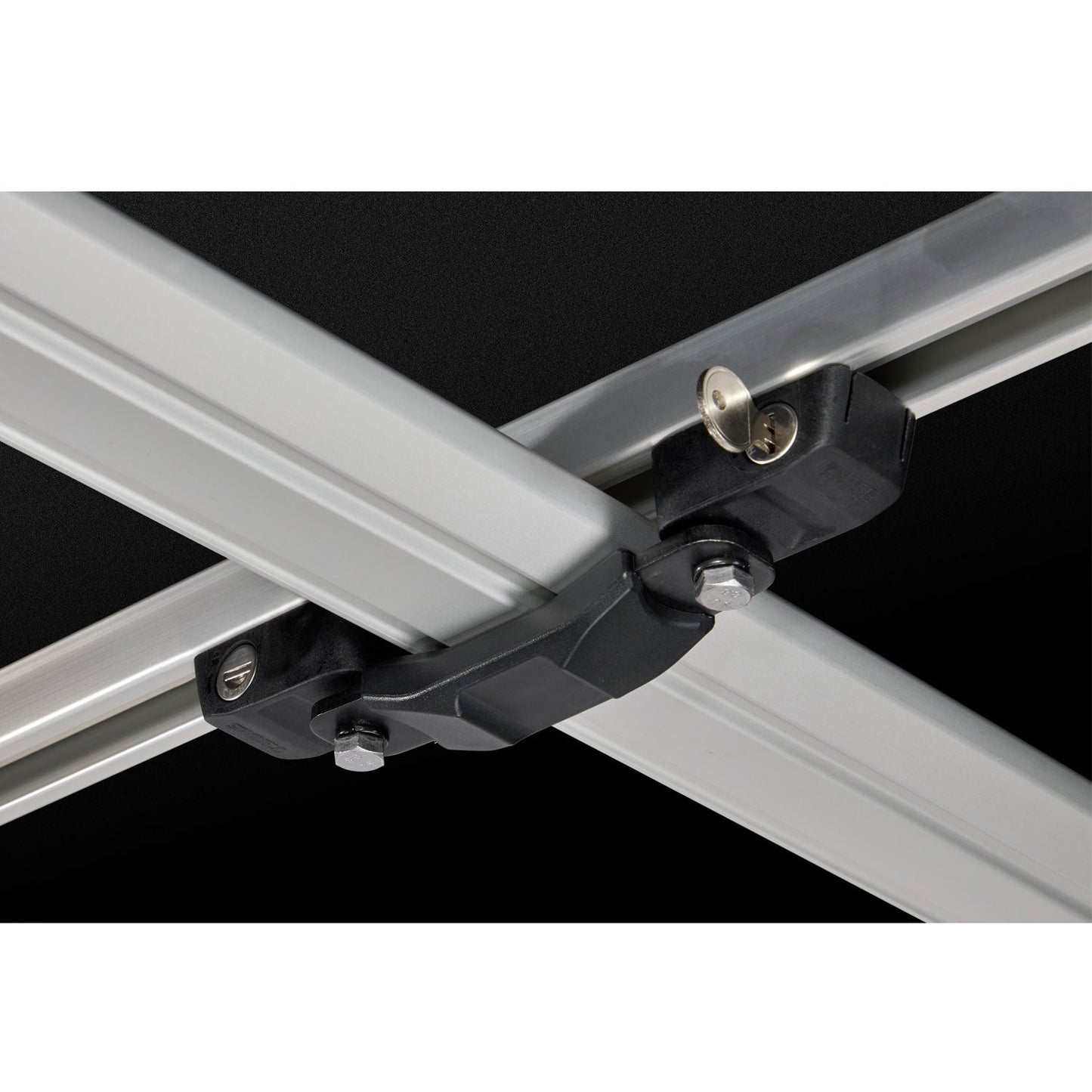 Thule Approach Roof Top Tent