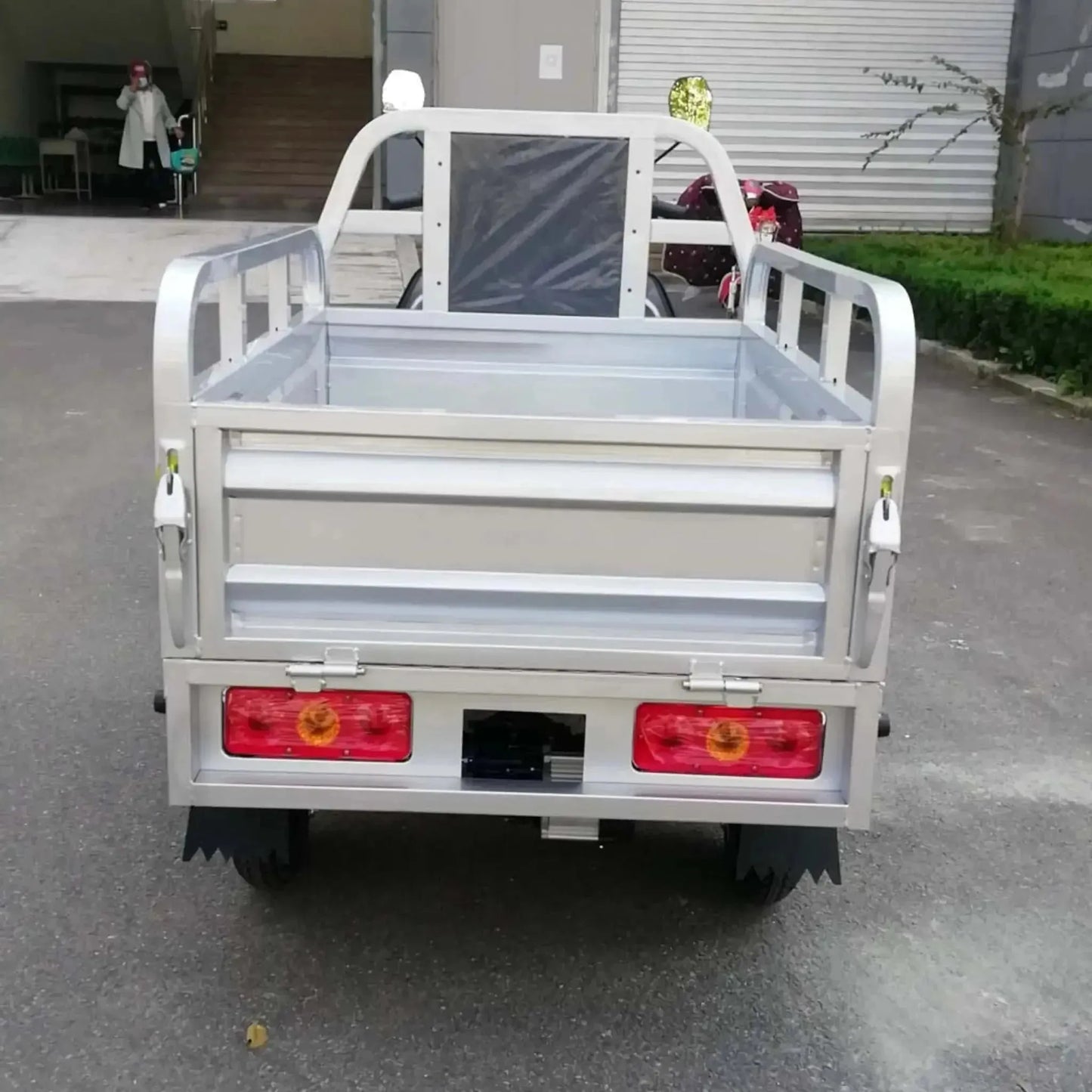 PET 500W Electric Cargo Truck 3-Wheel Scooter