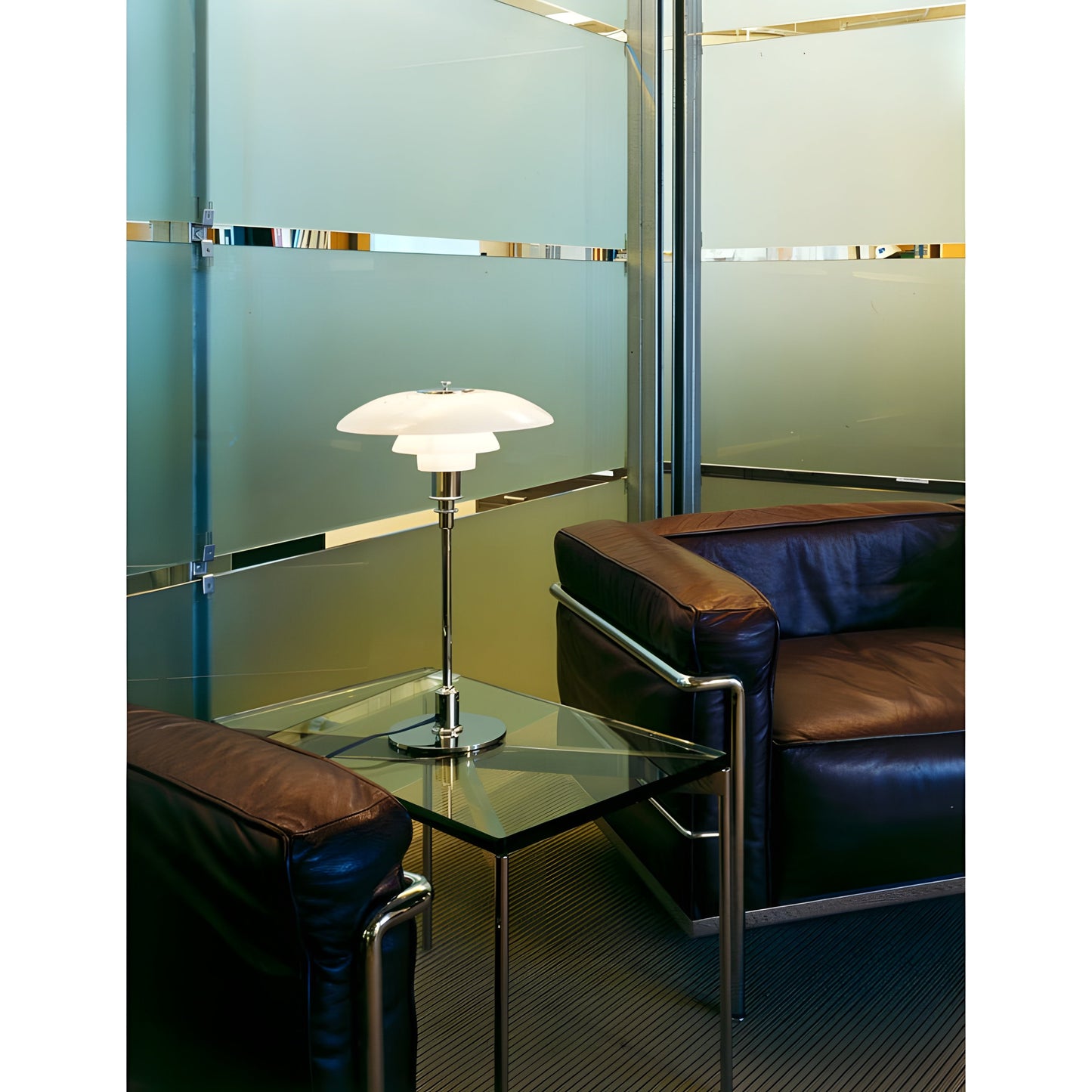 Louis Poulsen PH 3/2 Glass Table Lamp - 5744901512