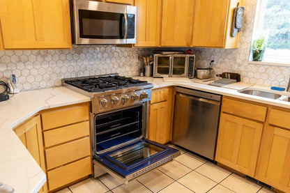 ProLine Dual Fuel Kitchen Range, 15,000 BTUs - PLSR 30GE