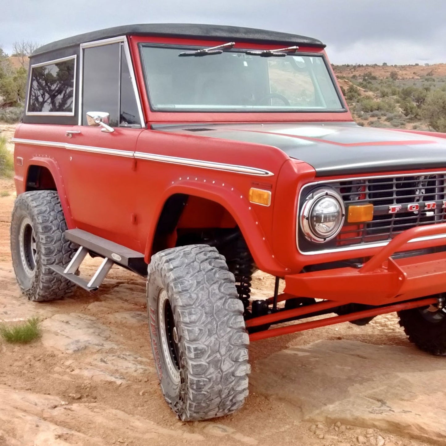 Rock Slide Engineering 1st Gen Bronco 2 Door Step Slider - BD-SS-300-B1G