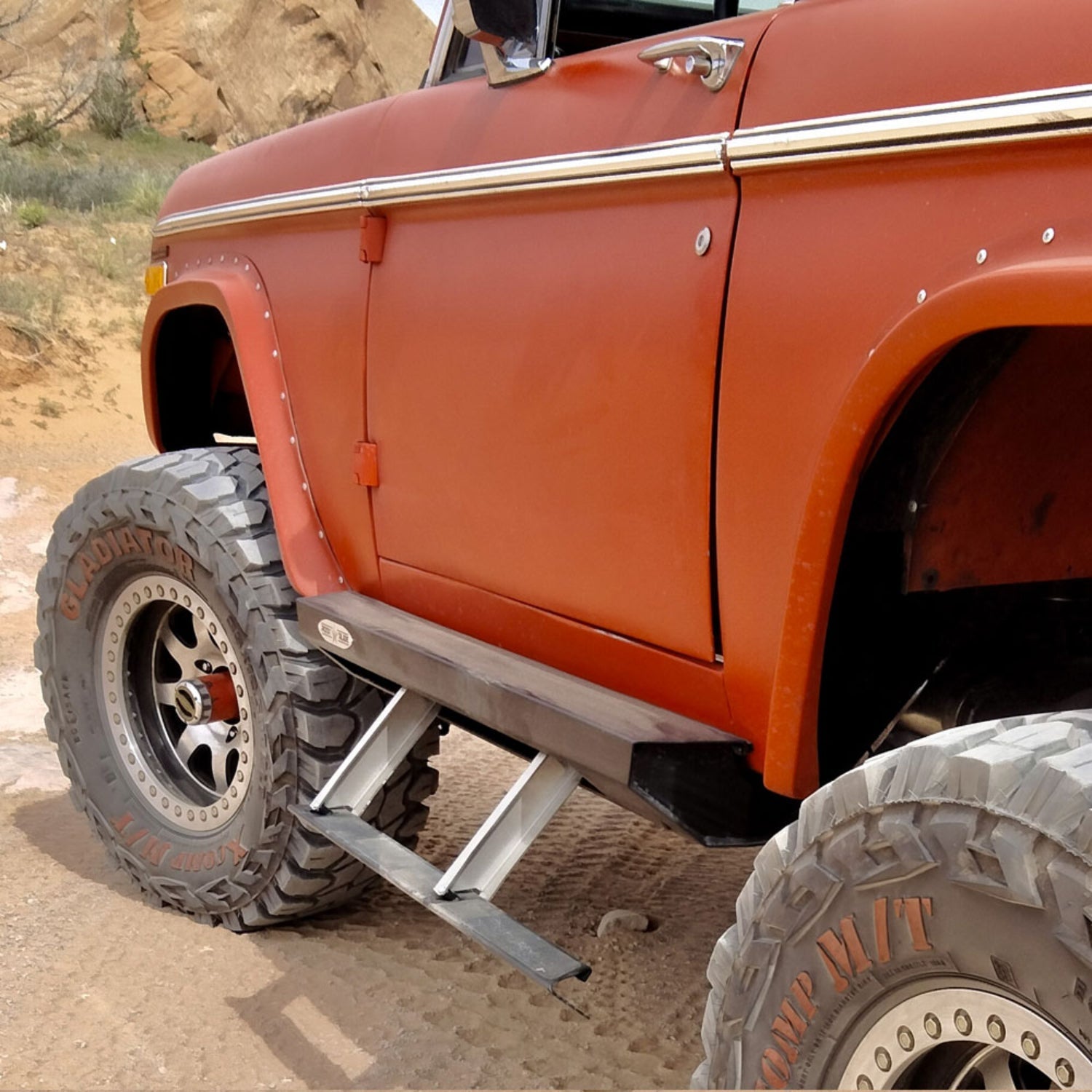 Rock Slide Engineering 1st Gen Bronco 2 Door Step Slider - BD-SS-300-B1G
